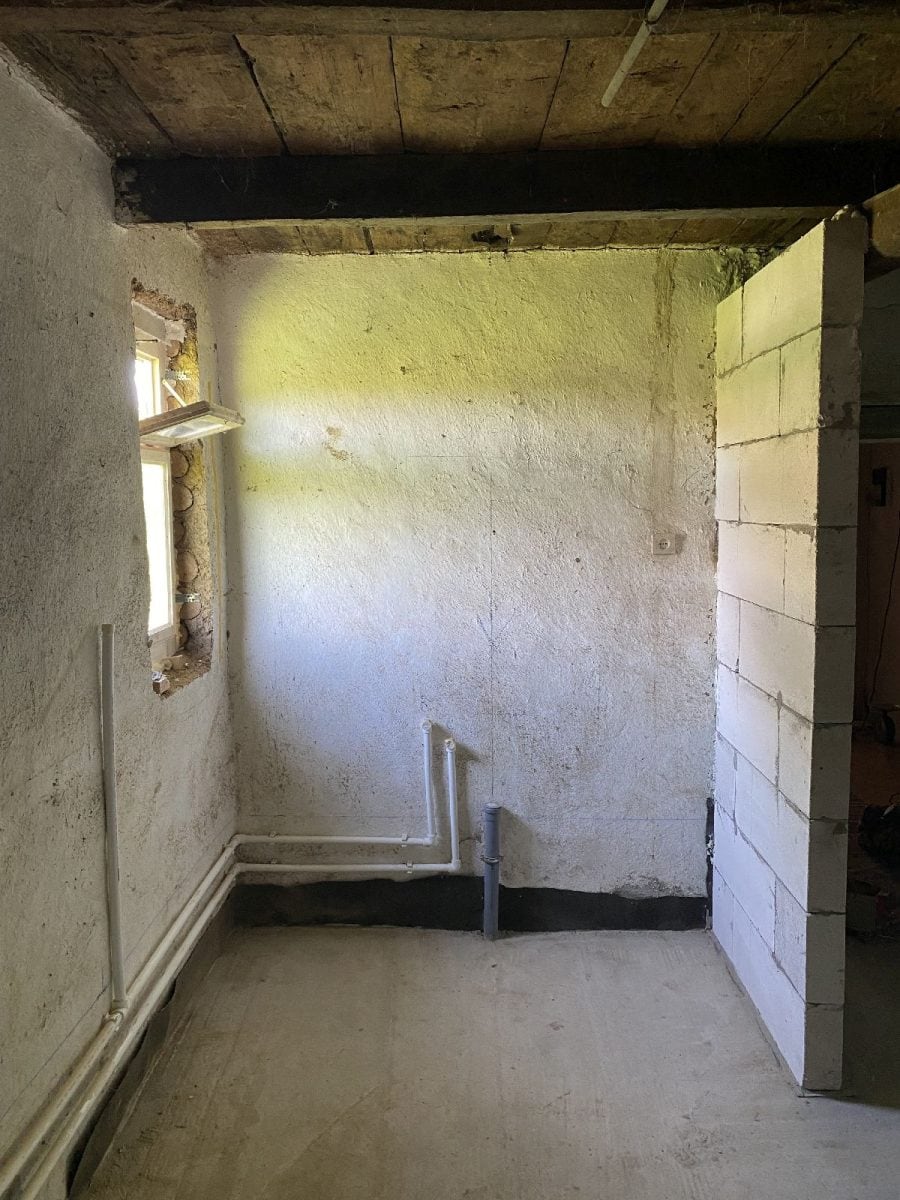 Casa 154 - compartimentare baie și bucătărie