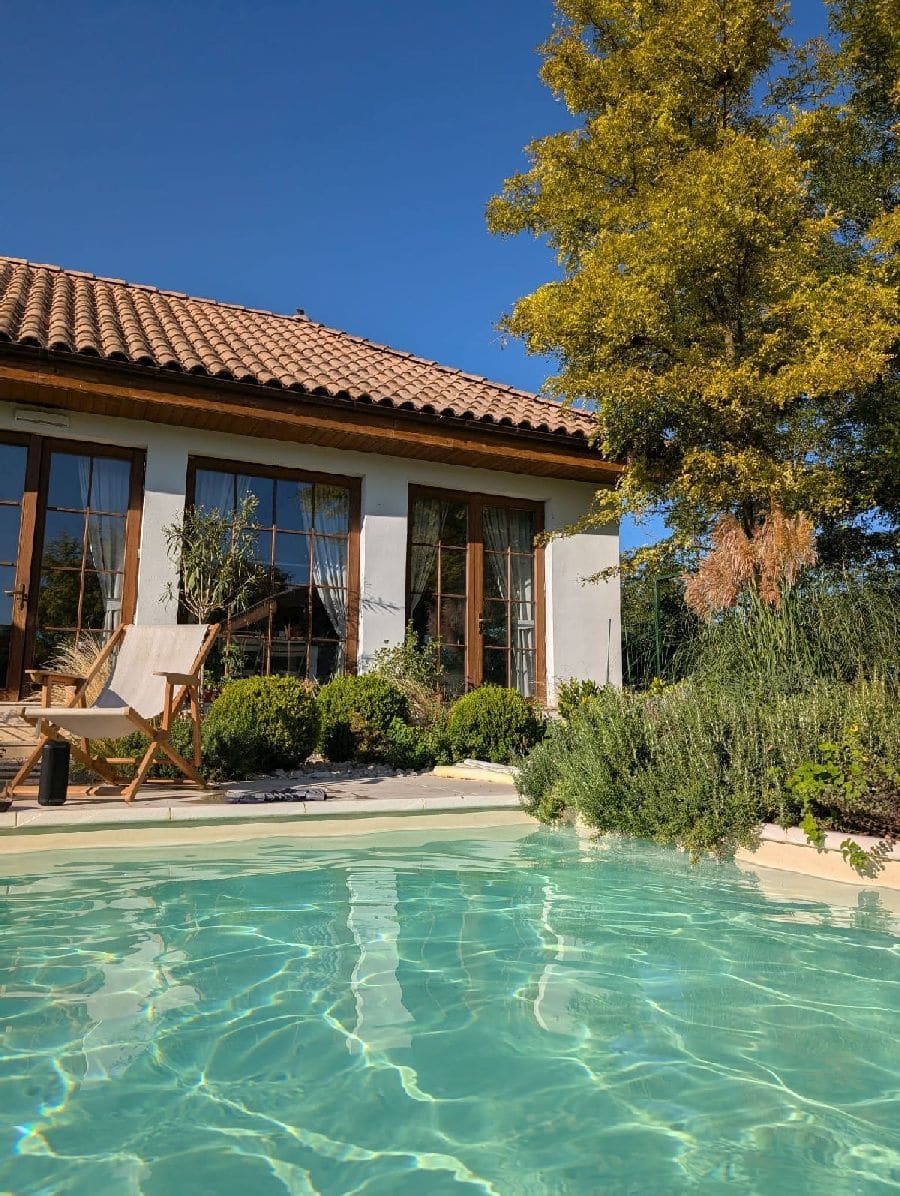 Exteriorul casei - După