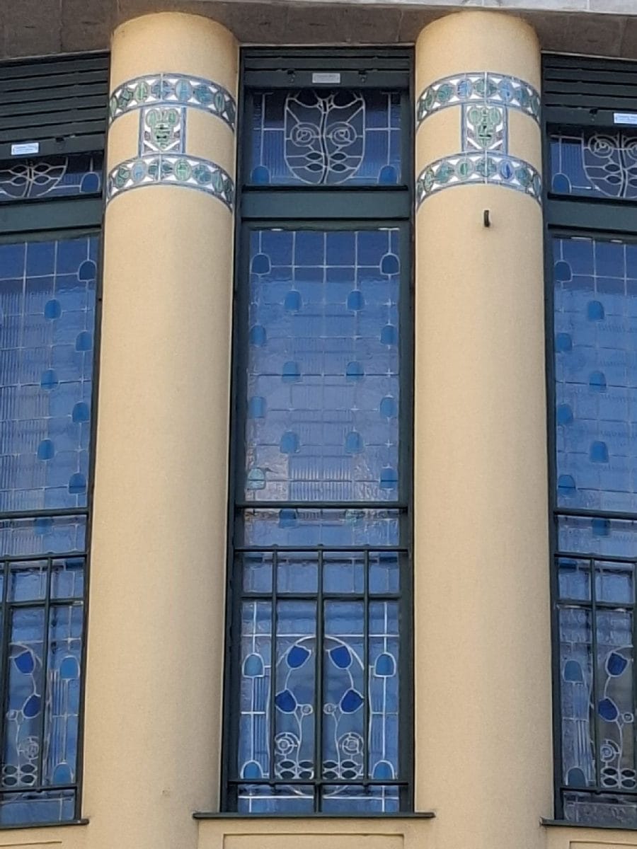 Detaliu fațada Muzeul Art Nouveau Casa Darvas-La Roche