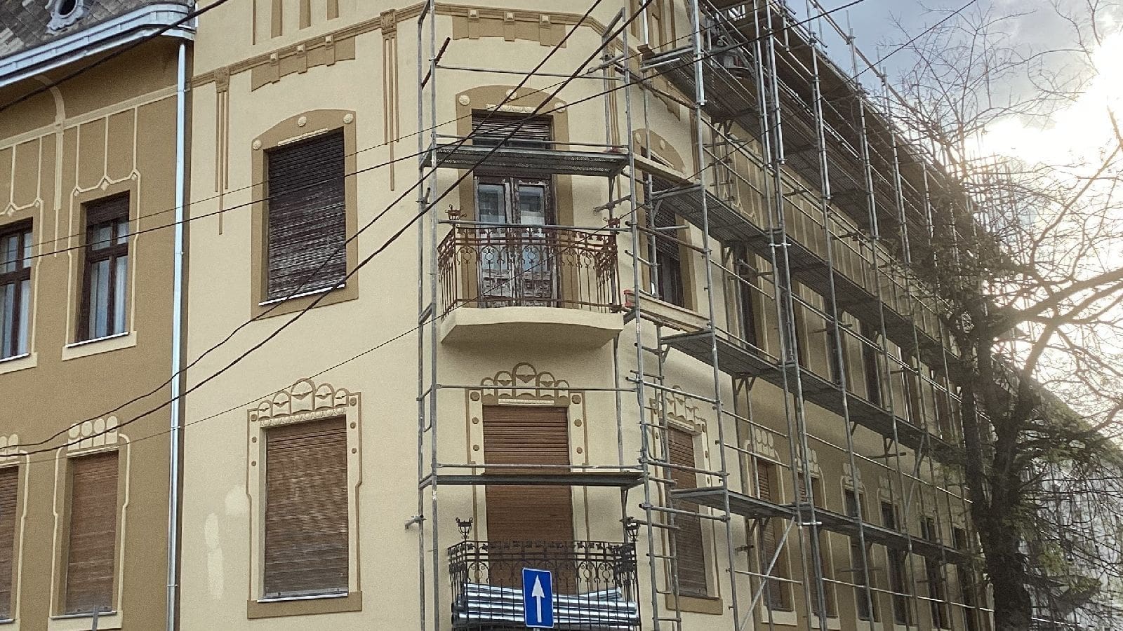 Ce poți face când constructorul nu respectă termenul de execuție